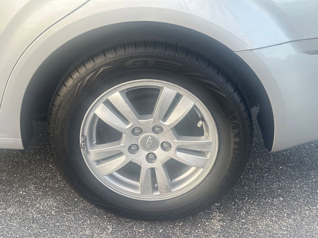 Used 2014 Chevrolet Sonic LT image 10