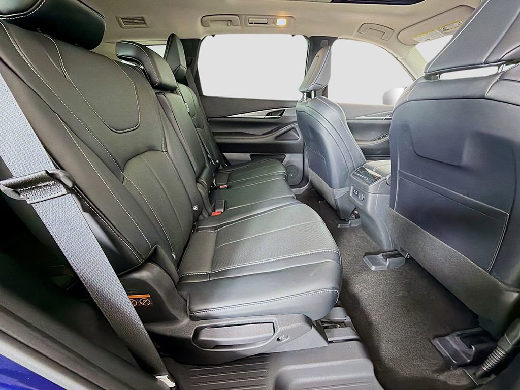Used 2023 INFINITI QX60 Luxe w/ Cargo Package image 27