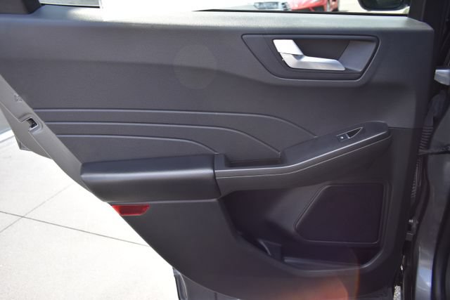 Used 2023 Ford Escape Platinum AWD/4WD image 35