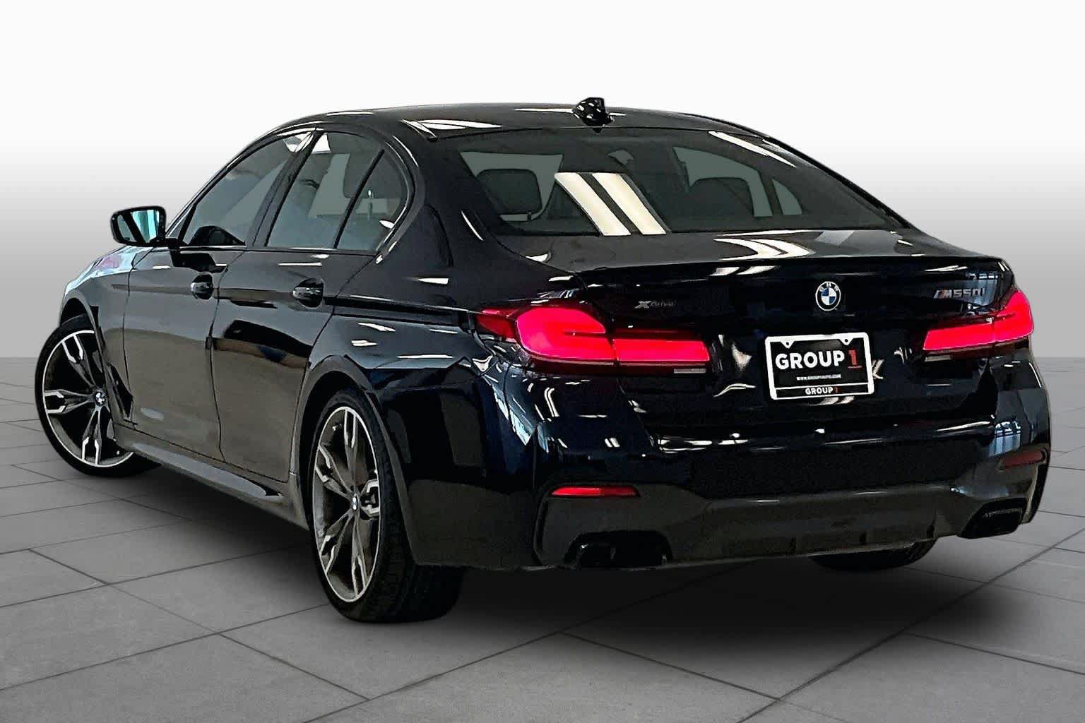 Used 2023 BMW M550i xDrive AWD/4WD image 11