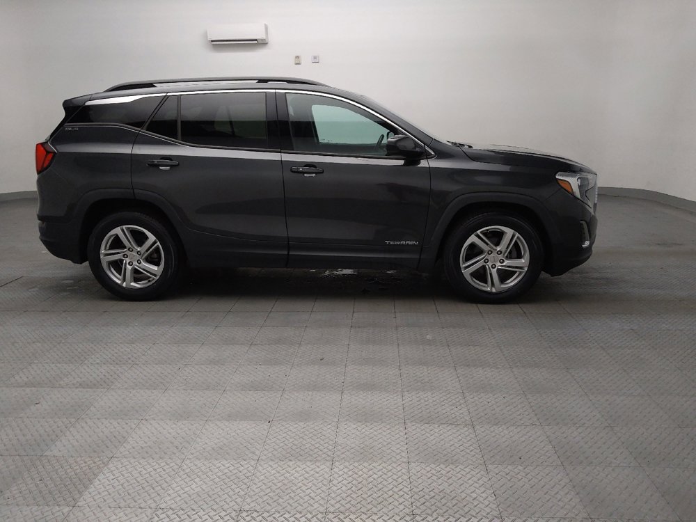 Used 2018 GMC Terrain SLE w/ Driver Convenience Package FWD image 11