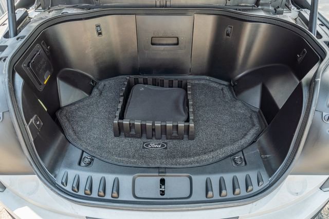 Used 2022 Ford F150 Lightning Pro image 15