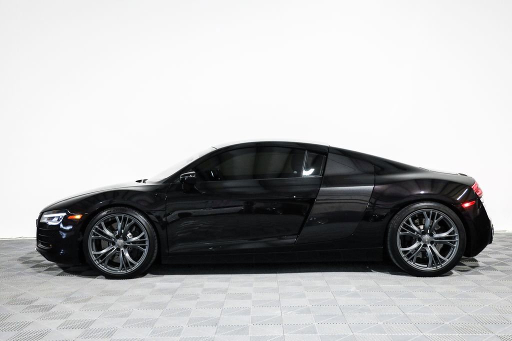 Used 2014 Audi R8 V8 image 14