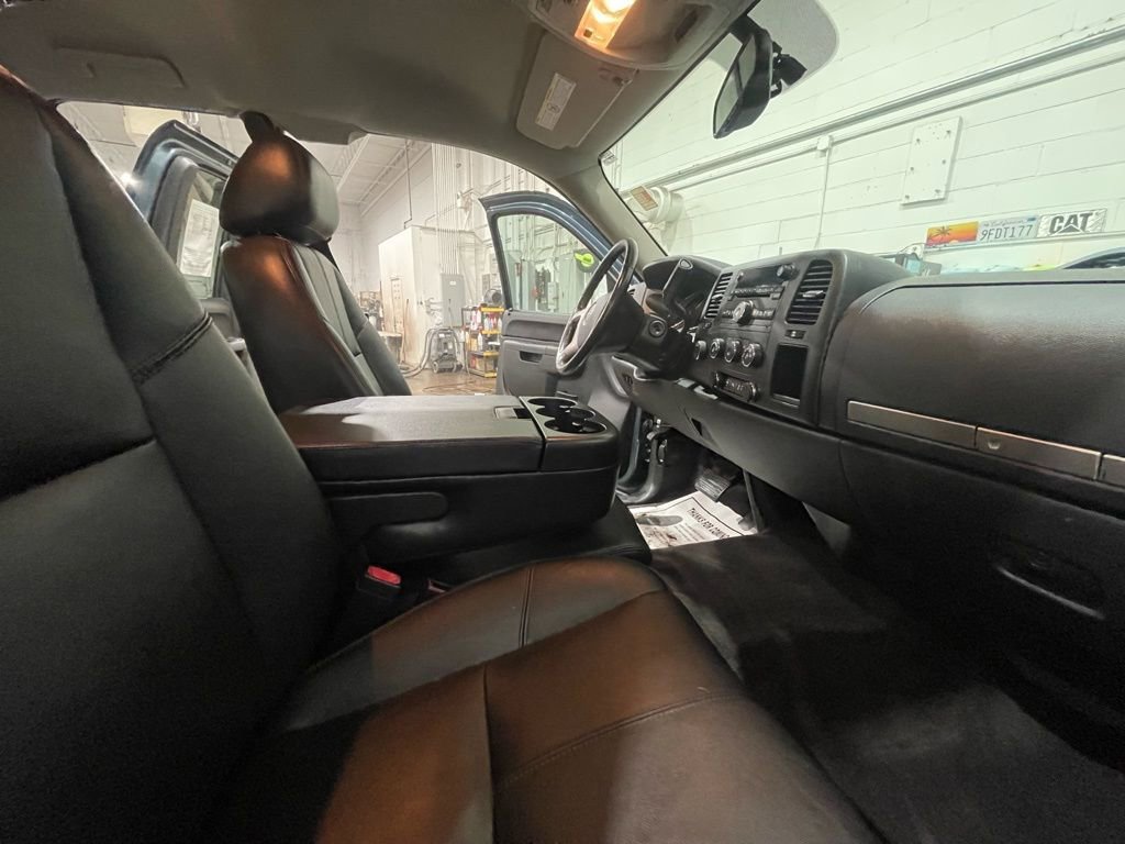 Used 2013 GMC Sierra 2500 SLE w/ Convenience Package image 16