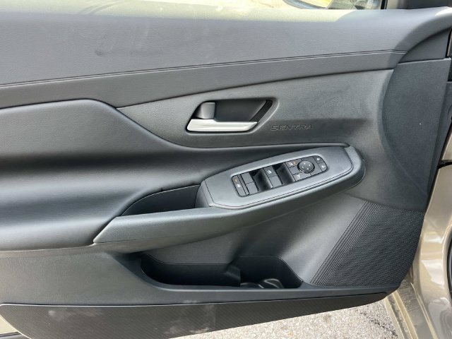 New 2026 Nissan Sentra SV w/ SV Convenience Package FWD image 20