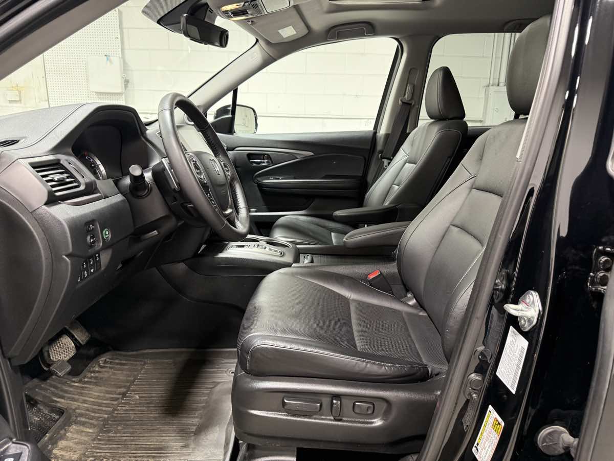Used 2023 Honda Ridgeline RTL-E image 9