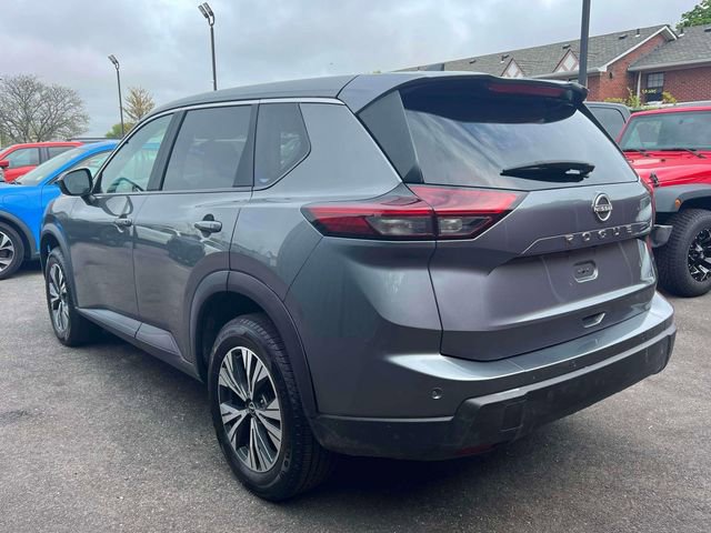 Used 2023 Nissan Rogue SV FWD image 8