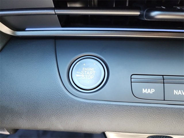 New 2025 Hyundai Elantra SEL w/ Cargo Package image 27