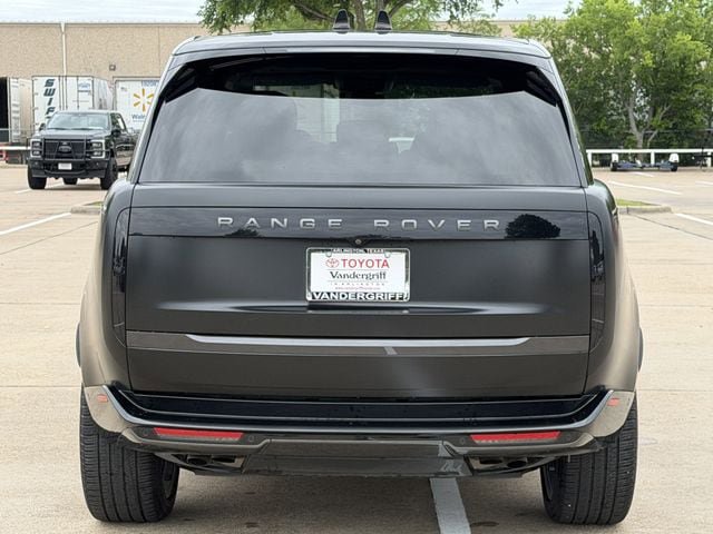 Used 2024 Land Rover Range Rover Long Wheelbase SE AWD/4WD image 5
