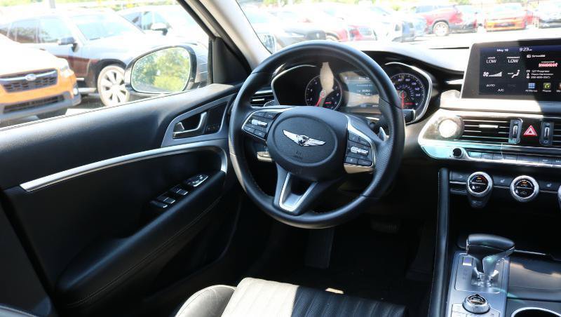 Used 2020 Genesis G70 2.0T w/ Elite Package RWD image 21