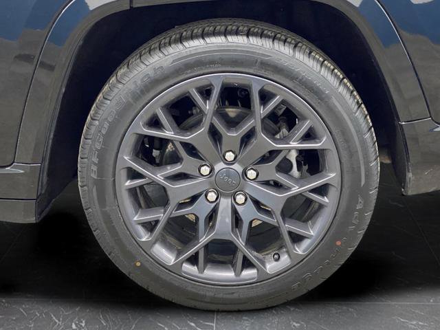 Used 2023 Jeep Grand Cherokee L Summit image 43