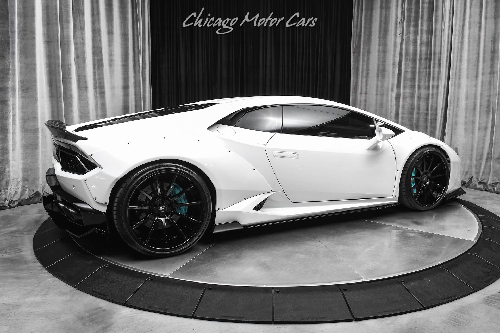 Used 2016 Lamborghini Huracan LP 580-2 image 5