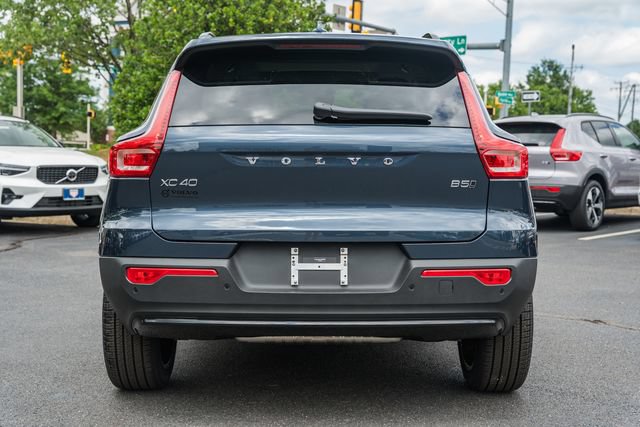 New 2026 Volvo XC40 B5 Plus w/ Climate Package AWD/4WD image 6