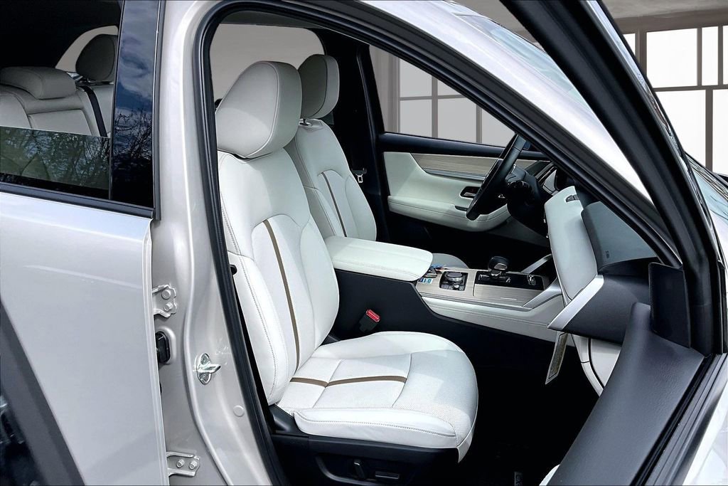 New 2026 MAZDA CX-90 3.3 Turbo w/ Premium Plus Pkg image 13