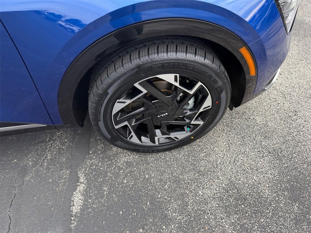 Used 2024 Kia Sportage SX image 29