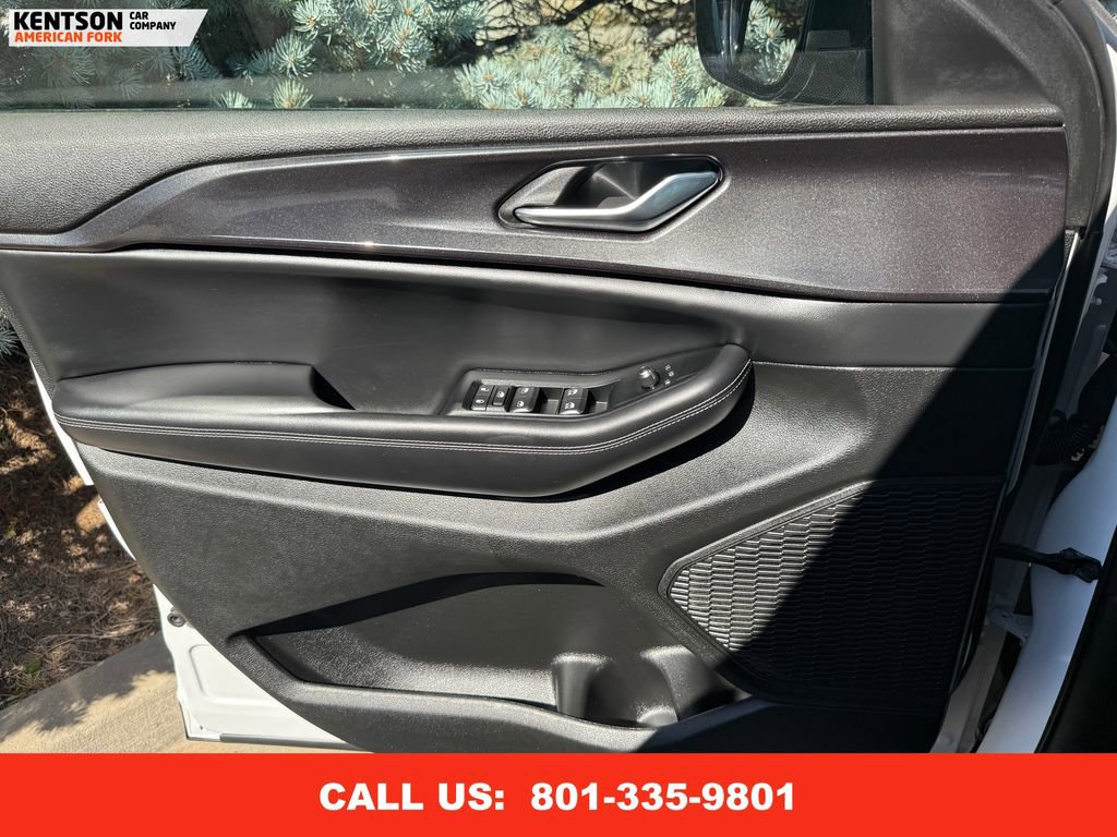 Used 2023 Jeep Grand Cherokee Altitude image 21