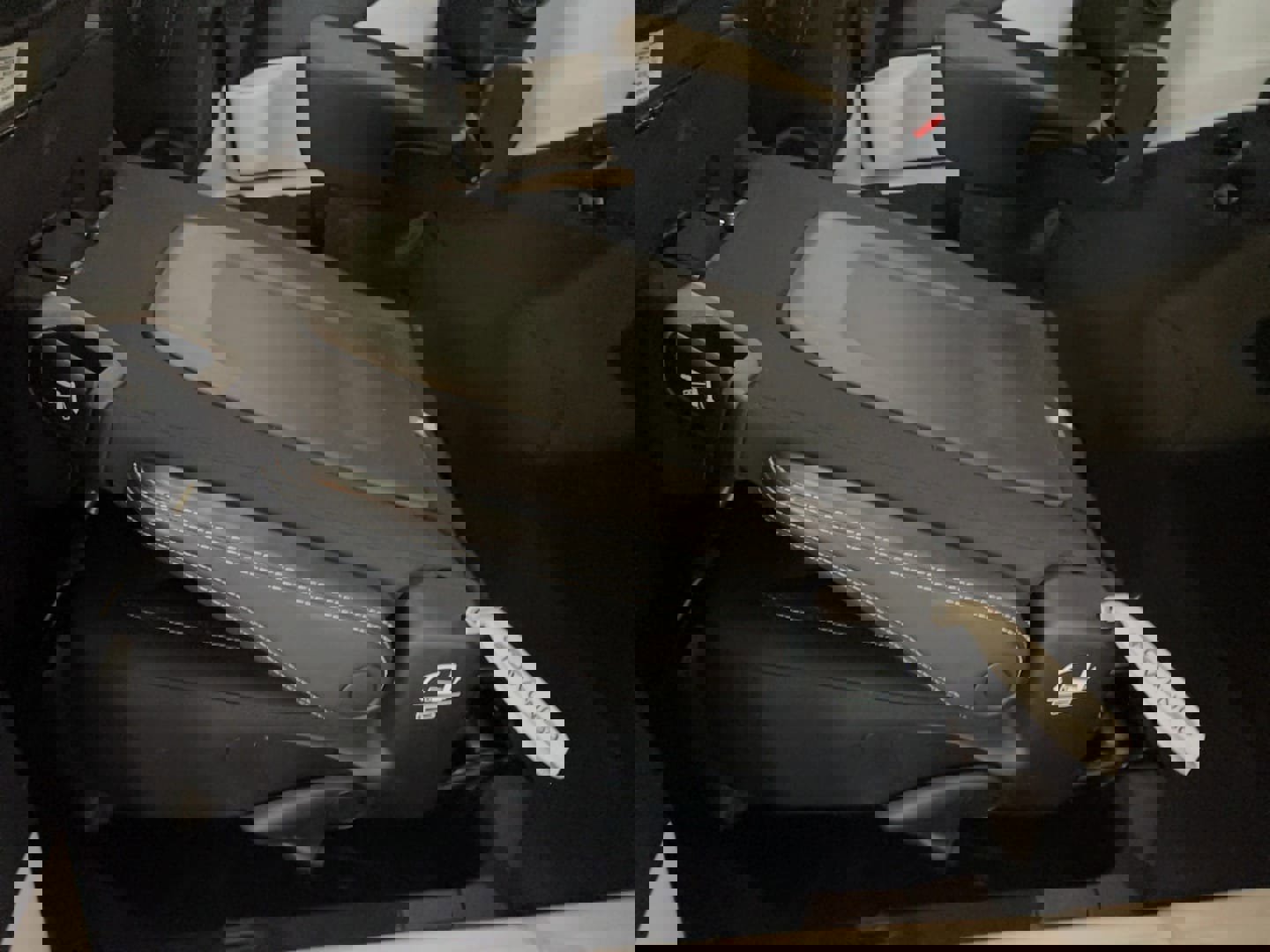 Used 2022 Chrysler Voyager LX image 24