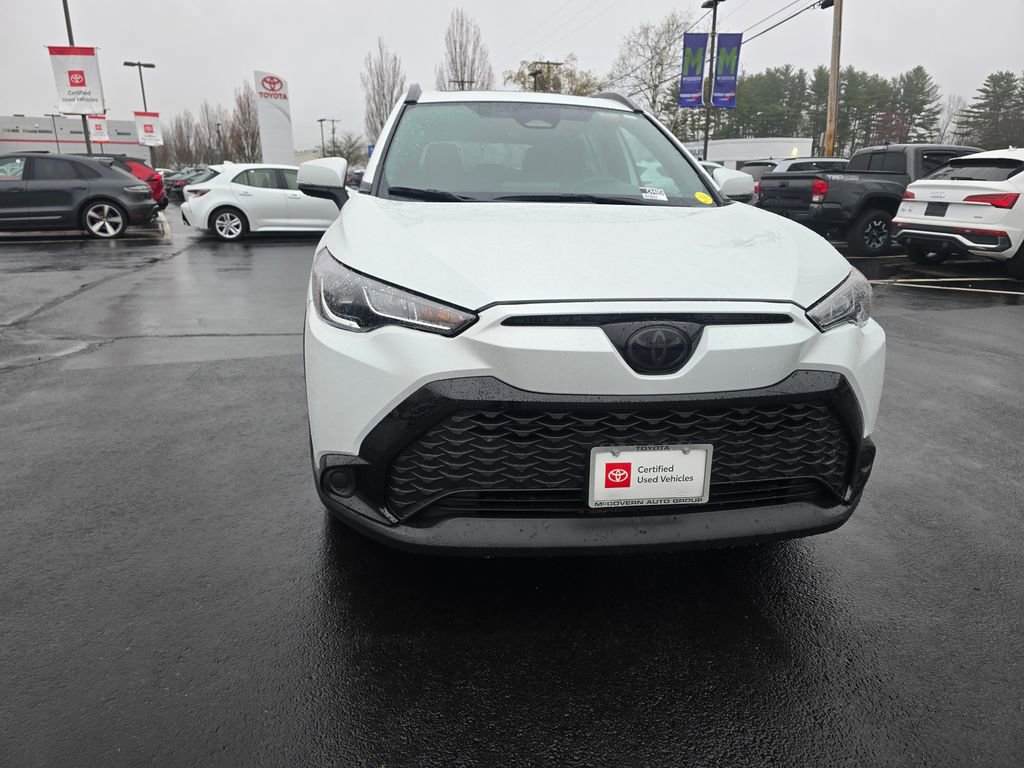 Used 2024 Toyota Corolla Cross SE w/ Moonroof Package image 9