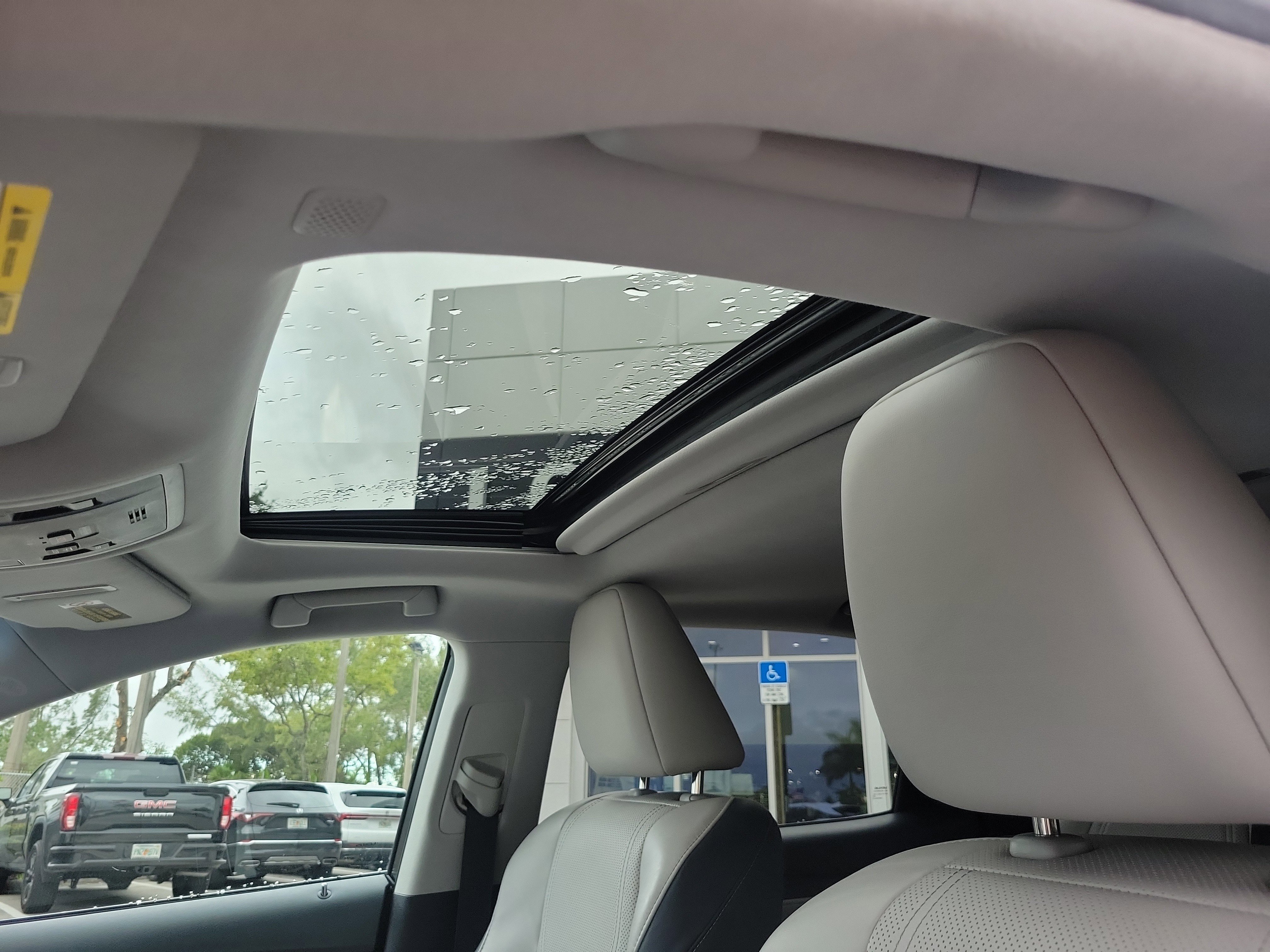 Used 2018 Lexus RX 350 FWD image 12