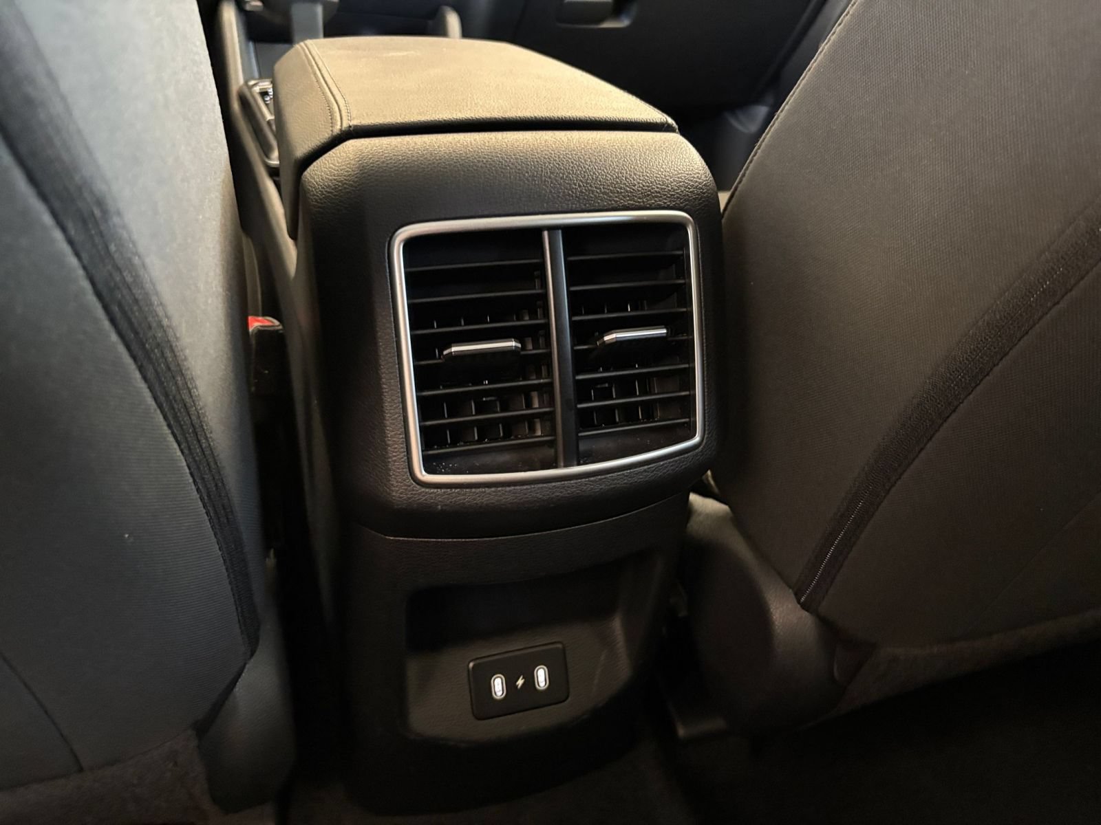 Used 2026 Kia Sportage LX FWD image 21