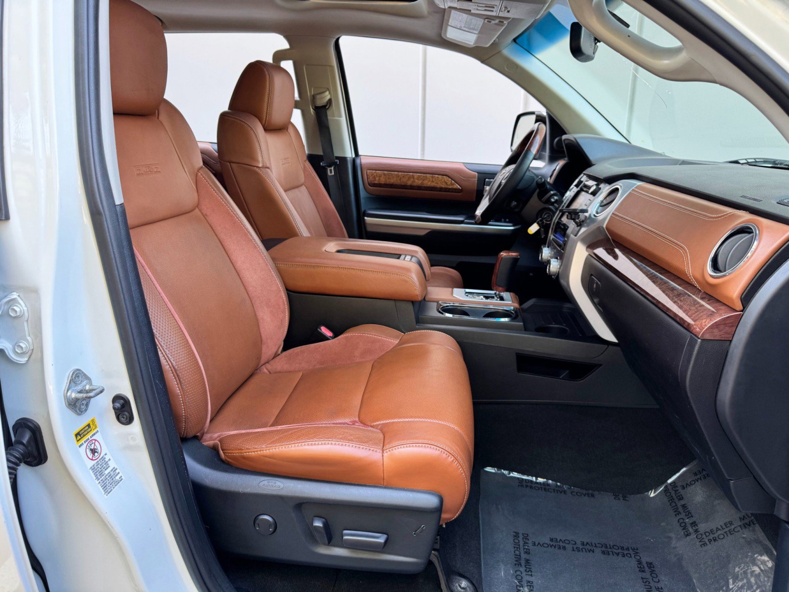 Used 2015 Toyota Tundra 1794 Edition image 13