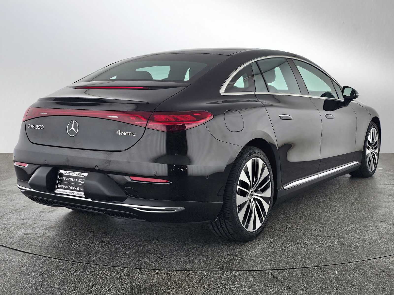 Used 2024 Mercedes-Benz EQE 350+ 4MATIC Sedan image 3