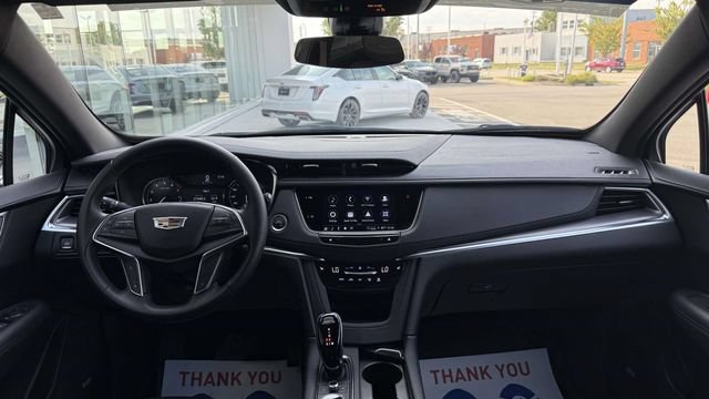 Certified 2024 Cadillac XT5 Luxury w/ LPO, Floor Liner Package AWD/4WD image 63