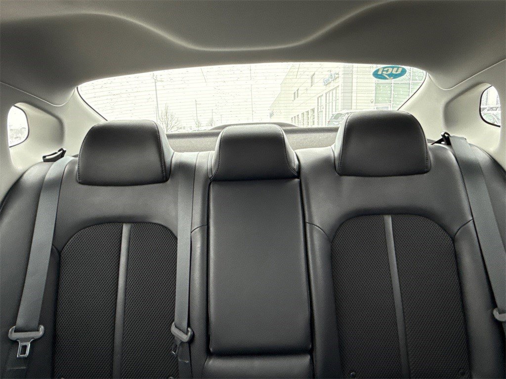 Used 2019 Kia Optima S w/ S Panoramic Sunroof Package image 16