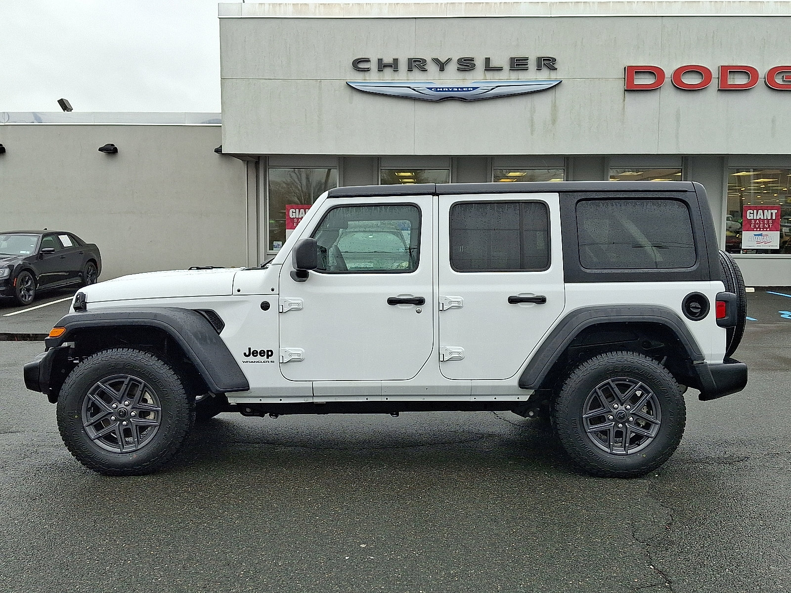 Certified 2024 Jeep Wrangler Sport S image 4