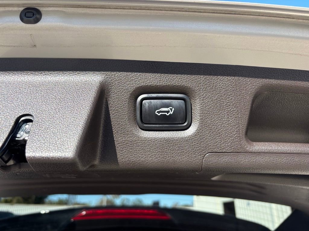 Used 2020 Hyundai Santa Fe SEL image 22