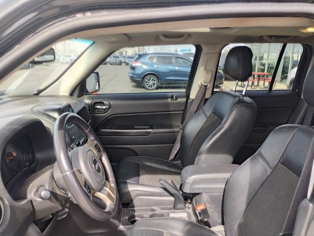 Used 2017 Jeep Patriot 75th Anniversary w/ Power Value Group image 12