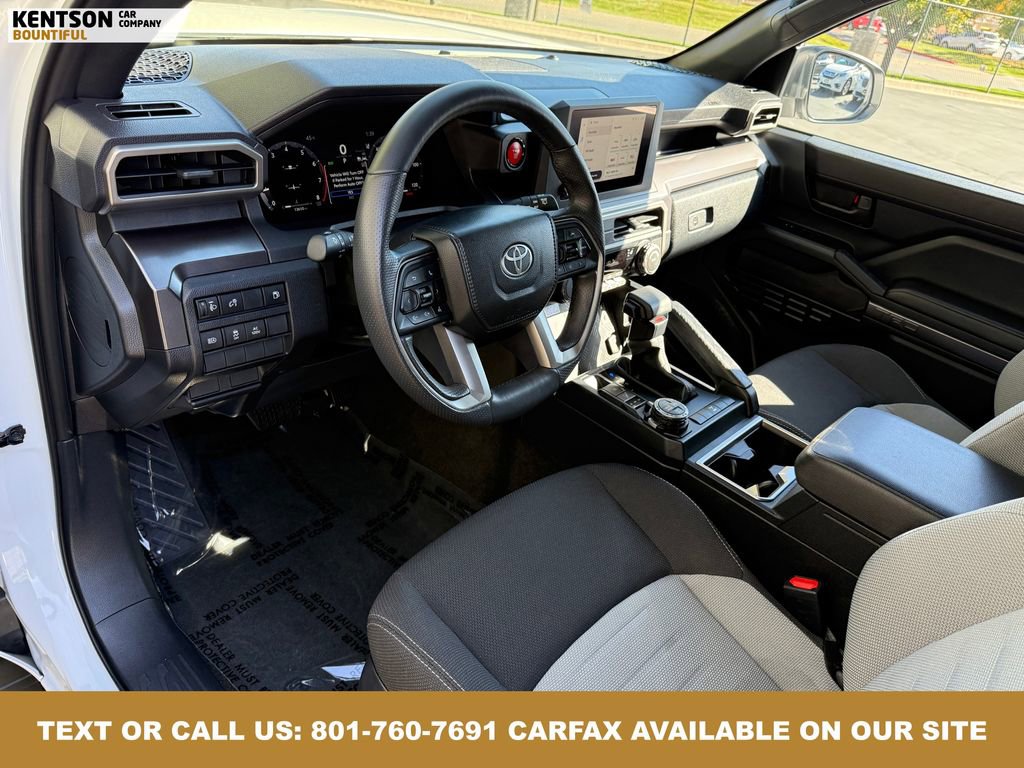 Used 2025 Toyota 4Runner TRD Off-Road image 32