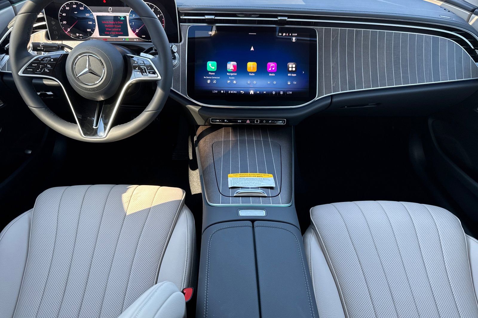 New 2026 Mercedes-Benz E 350 4MATIC Sedan image 16
