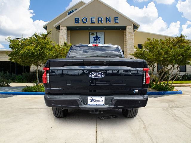 Used 2025 Ford F150 Lightning Flash image 4