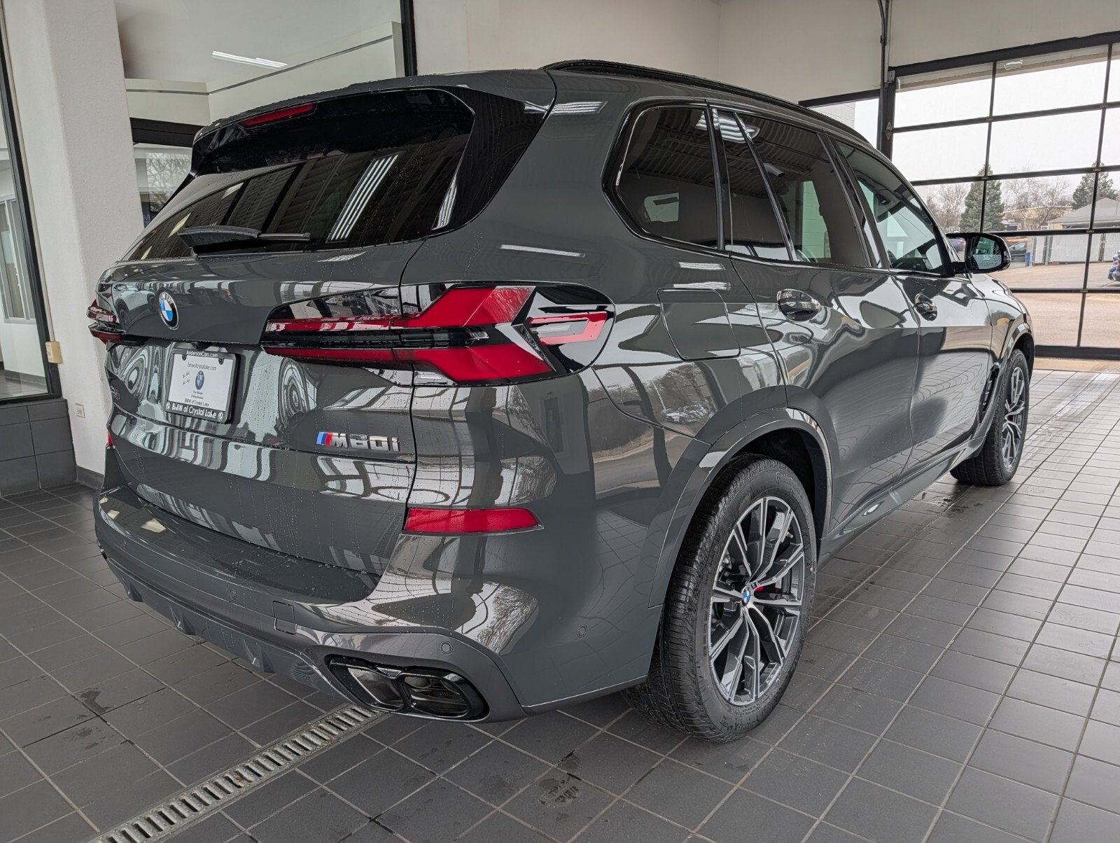 New 2026 BMW X5 M60i AWD/4WD image 2