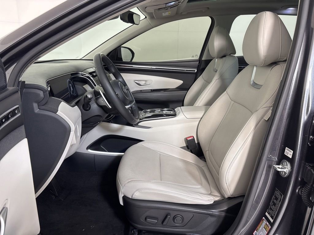 Used 2023 Hyundai Tucson Limited AWD/4WD image 15