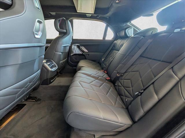 New 2026 BMW 740i image 17