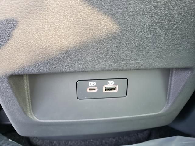 New 2025 Nissan Frontier PRO-4X w/ Interior Protection Package image 4