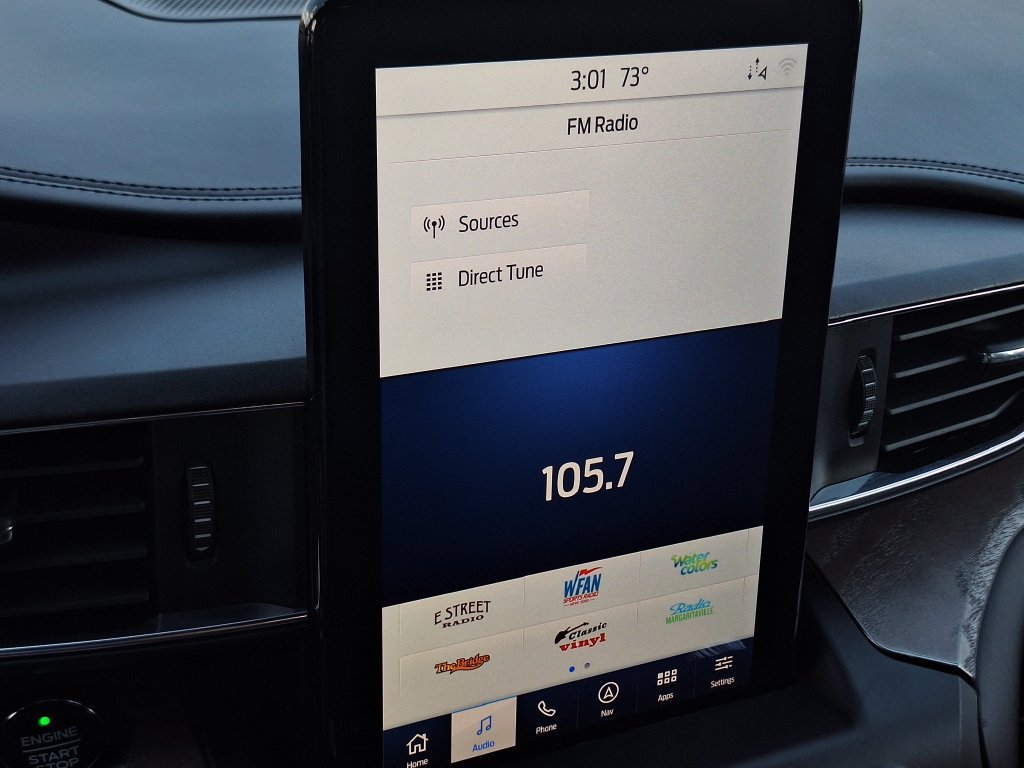 Used 2020 Ford Explorer Platinum w/ Premium Technology Package AWD/4WD image 22