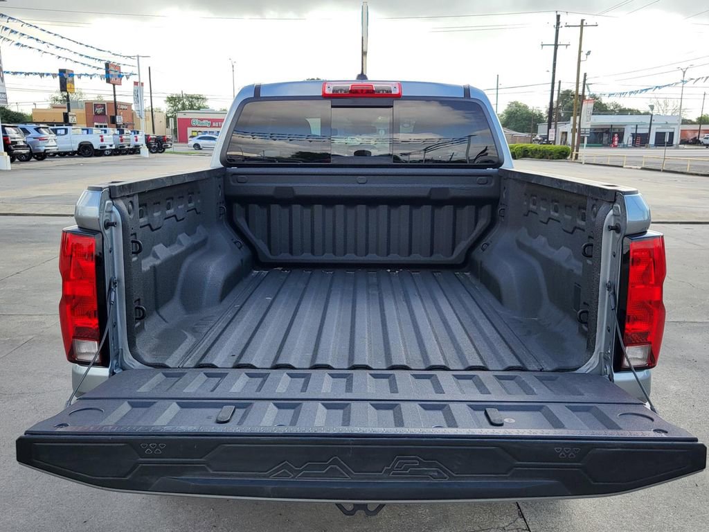 Certified 2025 Chevrolet Colorado W/T w/ WT Custom Package RWD image 32