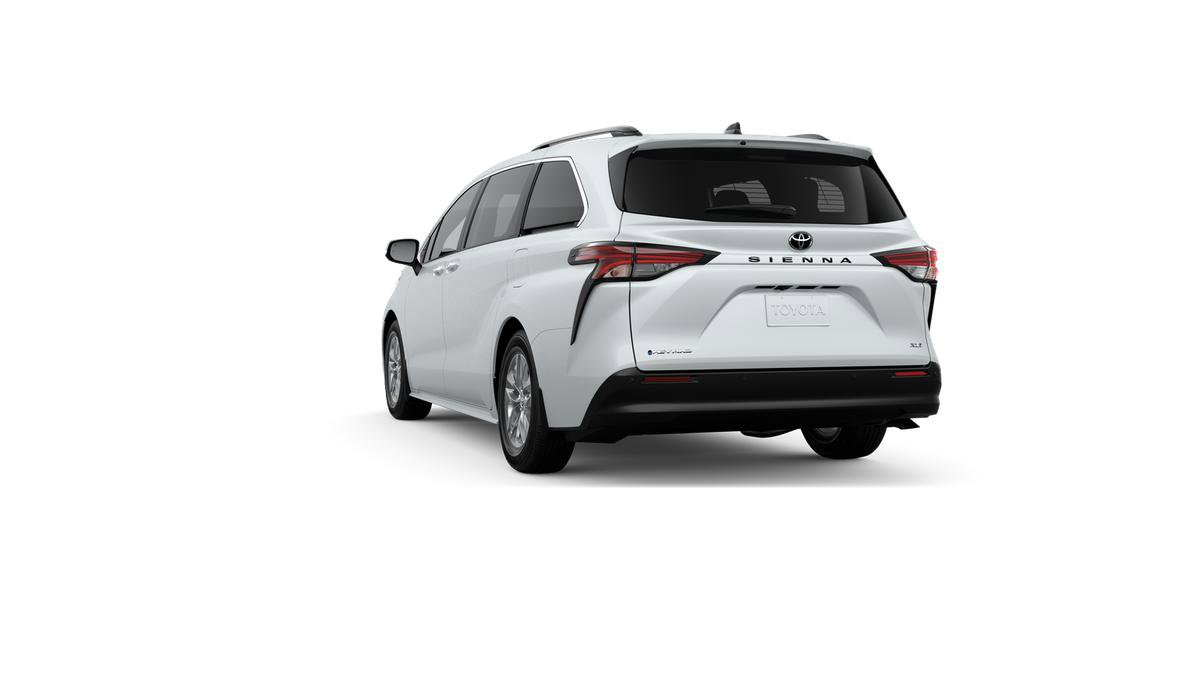 New 2026 Toyota Sienna XLE AWD/4WD image 29