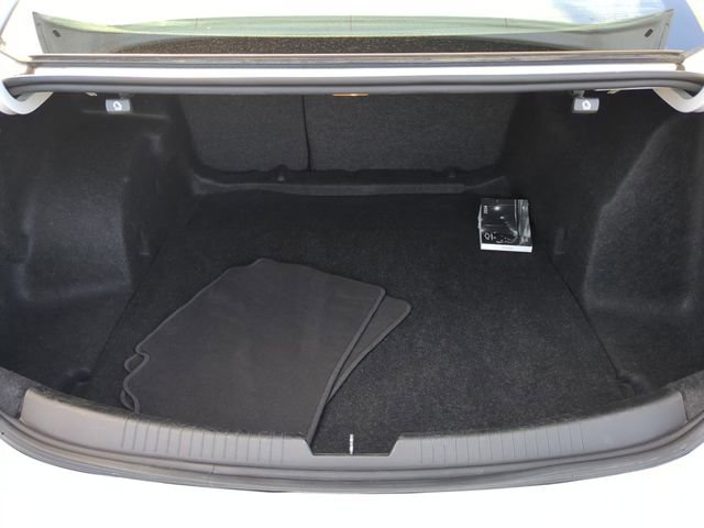 Used 2024 Chevrolet Malibu LT image 12