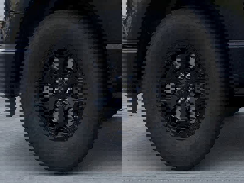 New 2025 Ford F150 Lightning XLT image 19