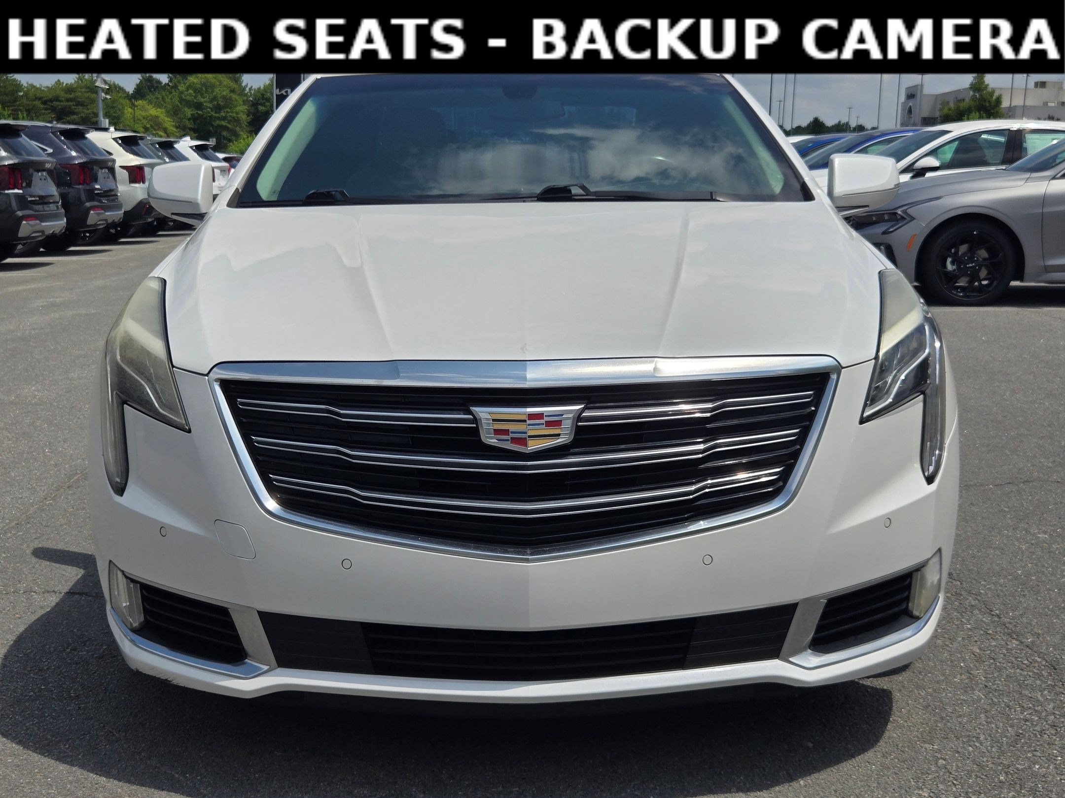 Used 2018 Cadillac XTS Luxury FWD image 2