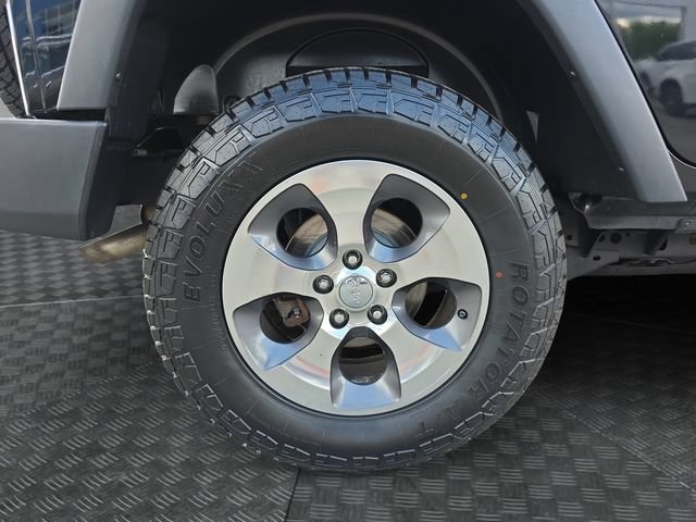 Used 2017 Jeep Wrangler Unlimited Sport AWD/4WD image 31
