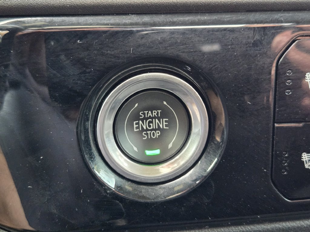 Used 2023 Chevrolet Silverado 1500 RST RWD image 23