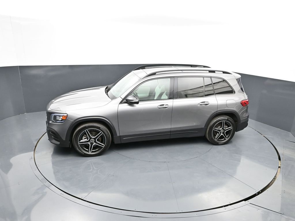 Used 2021 Mercedes-Benz GLB 250 4MATIC image 37