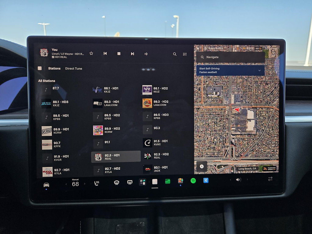 Used 2023 Tesla Model X AWD/4WD image 12