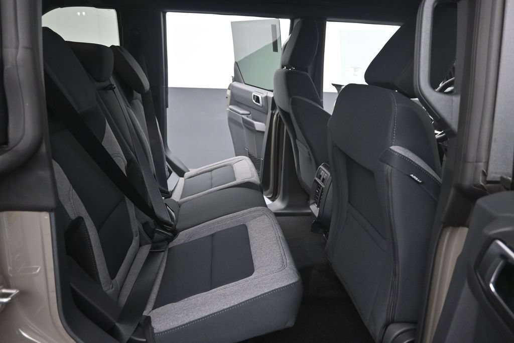 New 2026 Ford Bronco Big Bend AWD/4WD image 14