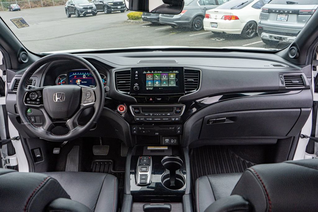 Certified 2022 Honda Pilot Black Edition image 28
